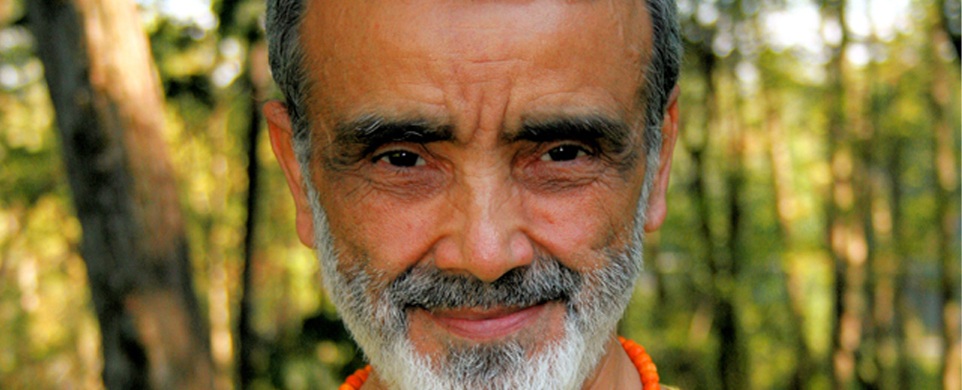 Master yogi, 75, is expert in 1,350 postures