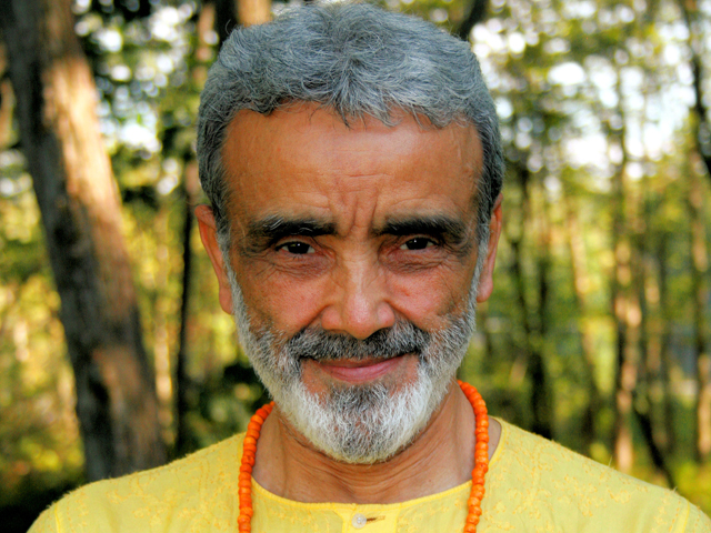 Master Chart of 908 Asanas of and by Dharma Mittra SM 